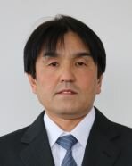 藤ヶ崎 一人 調教師.jpg